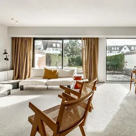 Prachtige Tuin-duplex Op Wandeldijk Knokke-zoute