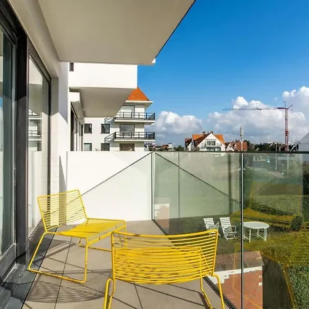 Апартаменты Prachtige Tuin-duplex Op Wandeldijk Knokke-zoute