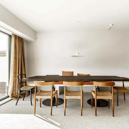 Апартаменты Prachtige Tuin-duplex Op Wandeldijk Knokke-zoute Кнокке-Хейст