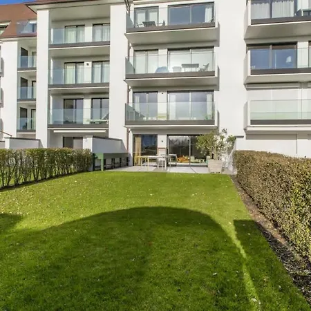 Апартаменты Prachtige Tuin-duplex Op Wandeldijk Knokke-zoute