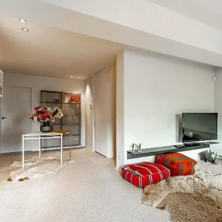 Prachtige Tuin-duplex Op Wandeldijk Knokke-zoute Appartement